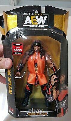 AEW Unrivaled 7 Chase Lance Archer + Nyla Rose MOC Figure 1 of 3000 5000 rare A