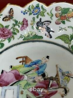 A rare Antique Chinese famille Rose Plate