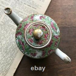 An antique Chinese rose mandarin teapot in rare shape, 19th Century