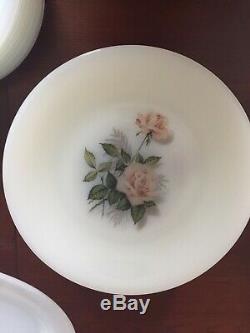 Arcopal Rare Vintage 70S Pink Roses & Green Leaves Pattern 46 Piece Dinner Set
