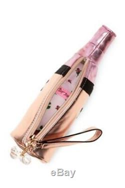 Betsey Johnson Yes Way Rosé Wine Bottle Kitsch Wristlet Bag RARE RETIRED