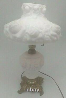 LG Wright Puffy Rose Lamp Pink White Cased Rare Glows pink when in use