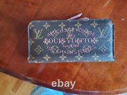 NEW, RARE & HTF Limited Edition Louis Vuitton Rose Velours IKAT Insolite Wallet