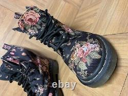 RARE? Dr Doc Martens Pascal Rose Floral Combat Boots Sz 6 11821 Pink Black