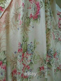 RARE Vintage barkcloth twin full bedspread pale PINK cabbage roses must C