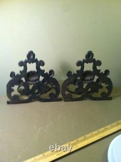 Rare Antique Pair of Heavy Cast Iron Wall Hanging Planter Flower Pot Holder Rose