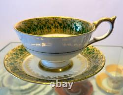 Rare Aynsley Emerald Green With Gold Filagree And Pink Cabbage Rose In Bottom