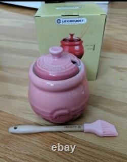 Rare Le Creuset Bbq Pot pig rose quartz pink 15 oz Stoneware NIB
