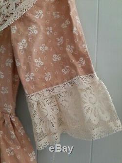 Rare Vintage Gunne Sax Corset Floral Boho Style Dress. Rose, Pink, Cream Cotton
