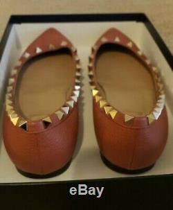 Valentino Rockstud Flat Dark Pink Rose 39.5 RARE COLOR (Flaws Toe Scuffing)