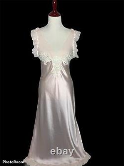 Vintage Rare Christian Dior Rose Fluid Satin Nightgown Peignoir Pink Small USA