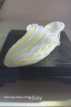 Vtg Rare Ruffled Glass Slipper Diamond Pattern Blue Yellow And Pink